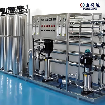 2500-3000L/H Water Filtration RO Membrane Filtration For Pharmaceuticals 2.9m*1m*2m